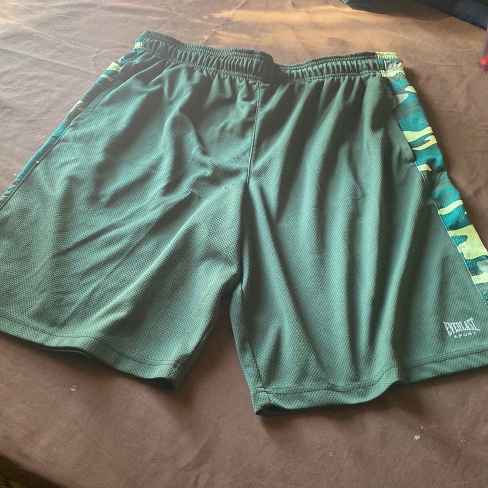 Men’s Everlast Sports Athletic shorts Size XL